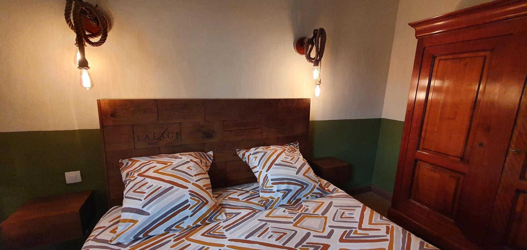 La Tour Du Terroir Bed & Breakfast Rivesaltes Exterior photo
